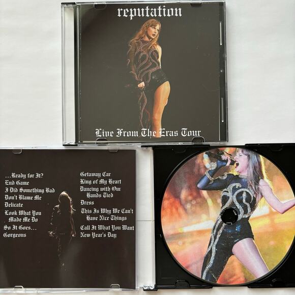 Taylor Swift Reputation Live from The Eras Tour - Picture 1 of 4